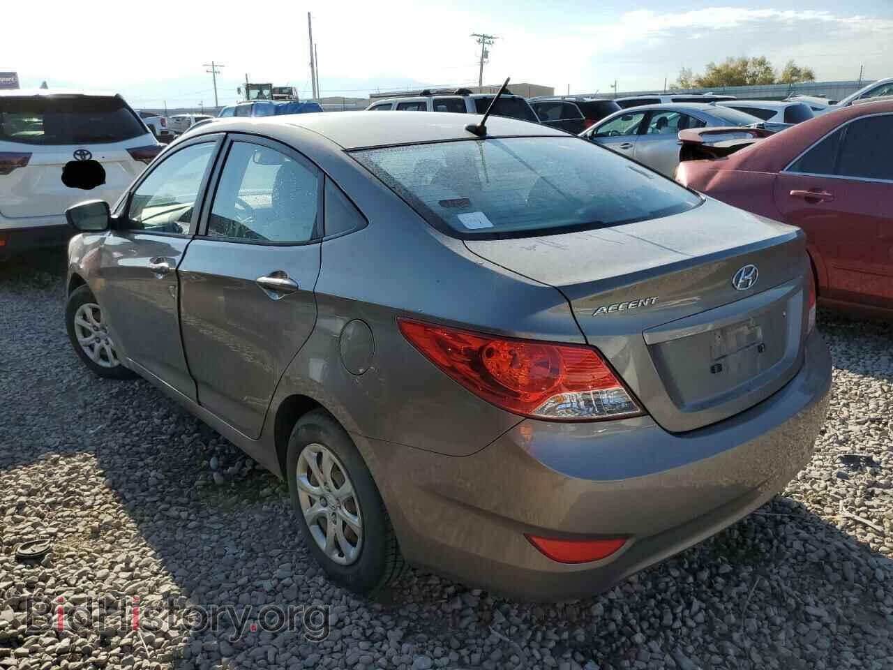 2013 HYUNDAI ACCENT - VIN: KMHCT4AE2DU420357 - Фото 2