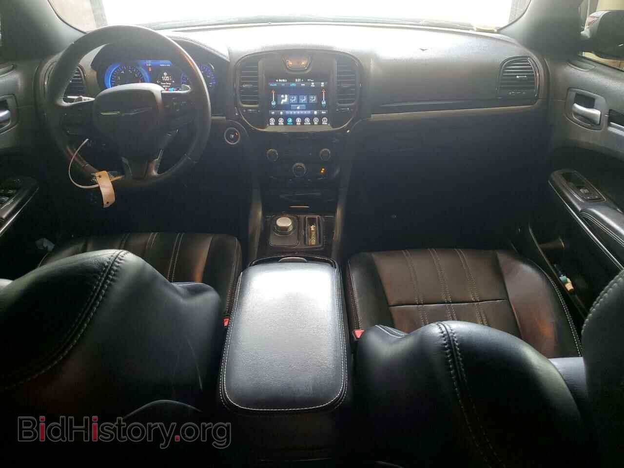 2017 CHRYSLER 300 - VIN: 2C3CCAGG5HH534684 - Фото 8