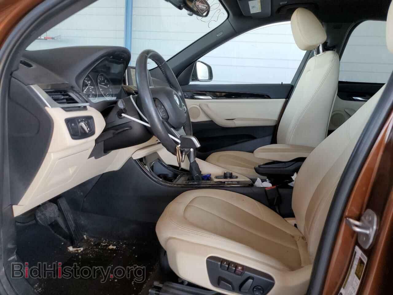 2016 BMW X1 - VIN: WBXHT3C30GP883703 - Фото 7