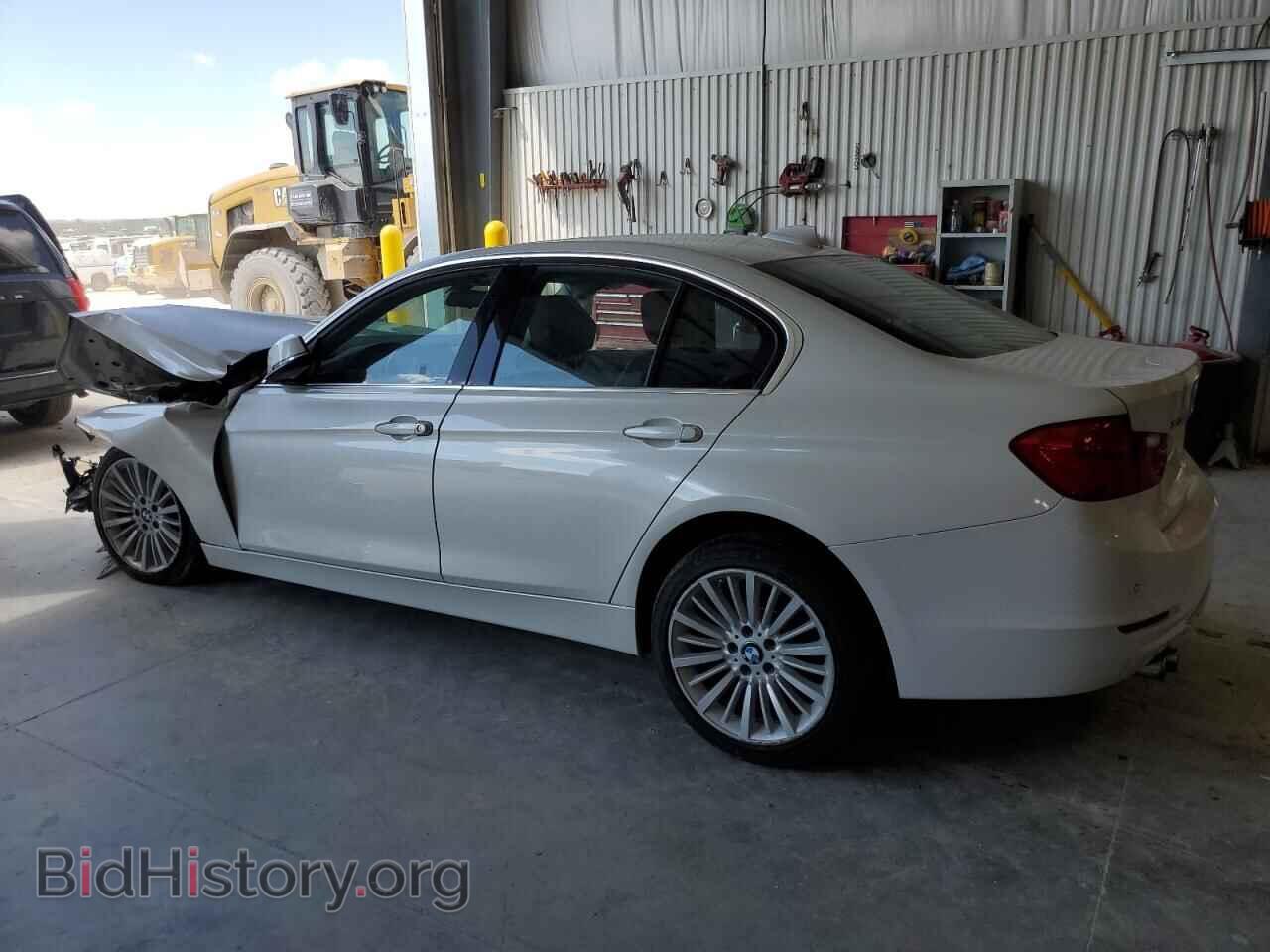 2015 BMW 3 SERIES - VIN: WBA3B3C55FJ985542 - Фото 2