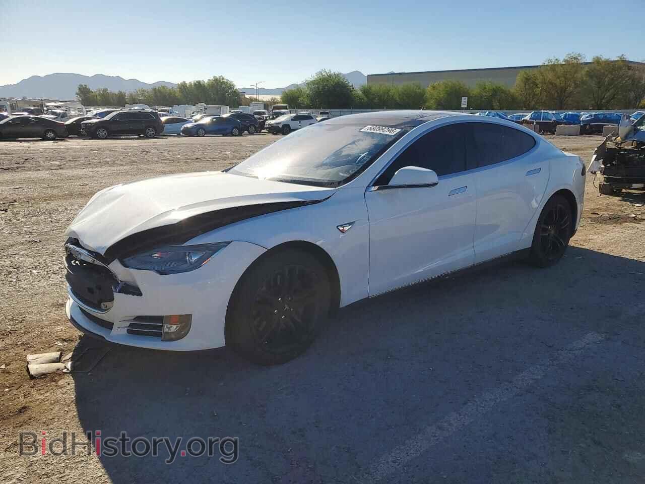 Фотография 5YJSA1CN3DFP04123 - TESLA MODEL S 2013