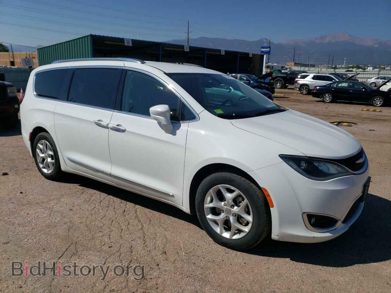 2017 CHRYSLER PACIFICA - VIN: 2C4RC1EG6HR752460 - Фото 4