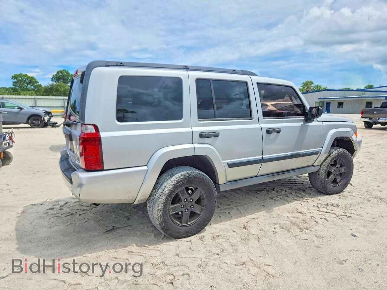 2006 JEEP COMMANDER - VIN: 1J8HG48K56C342586 - Photo 3
