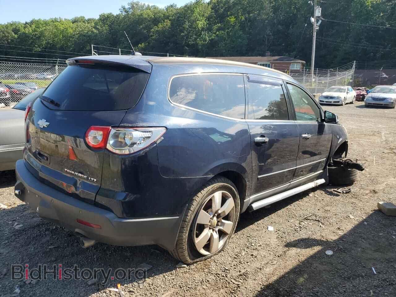 2009 CHEVROLET TRAVERSE - VIN: 1GNEV33D09S170892 - Фото 3