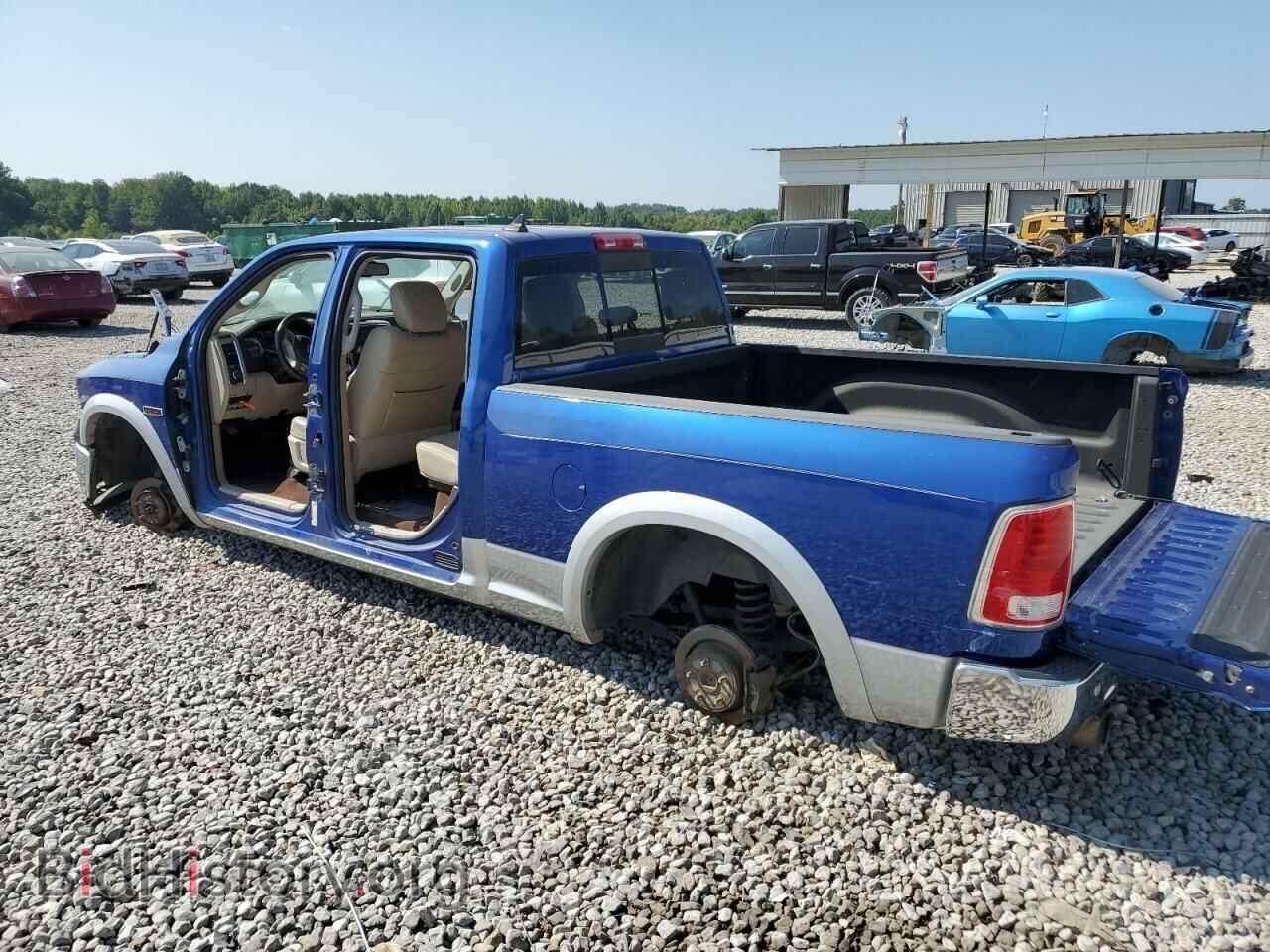 2014 RAM 1500 - VIN: 1C6RR7VM3ES370525 - Фото 2