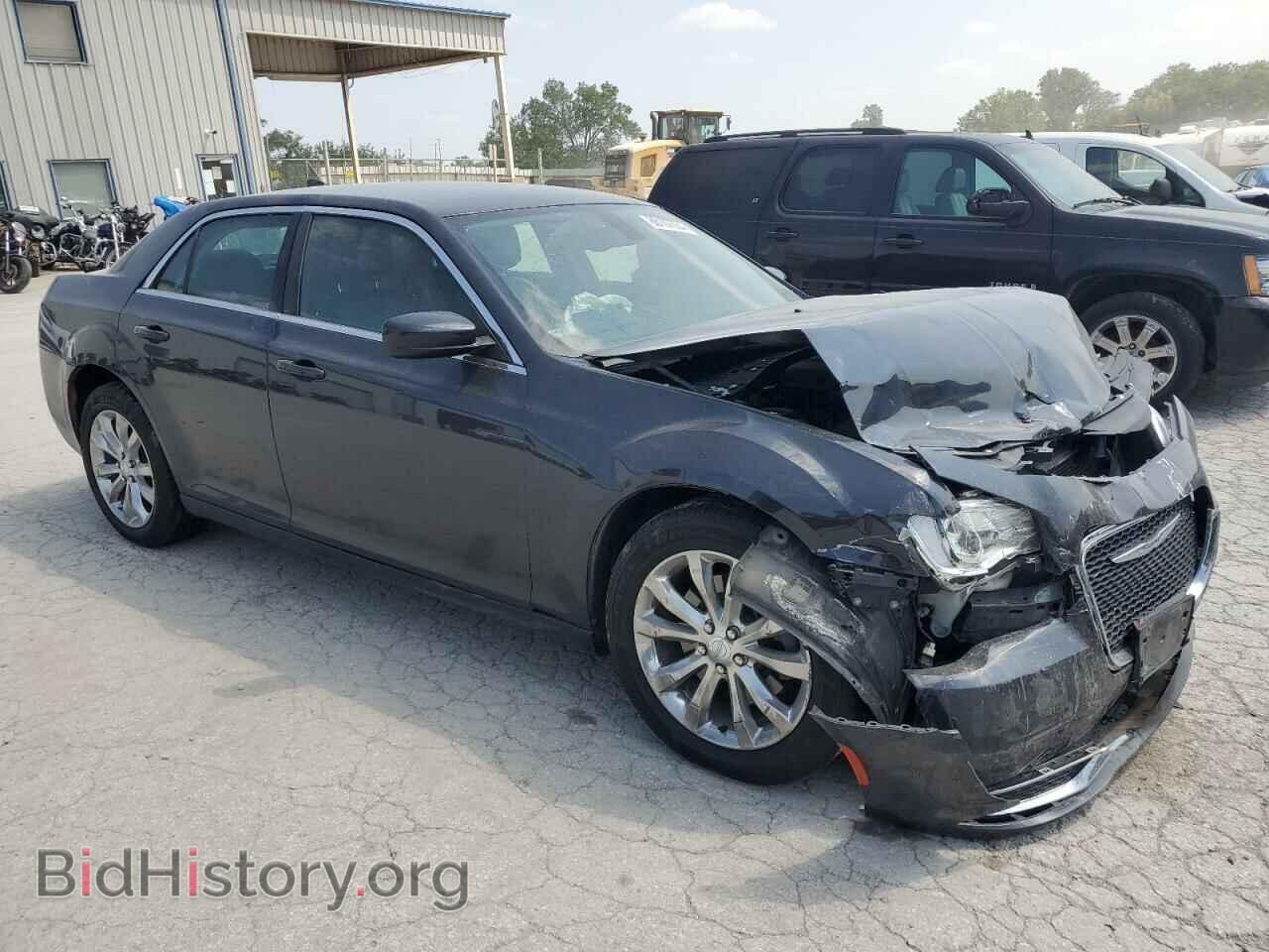 2017 CHRYSLER 300 - VIN: 2C3CCARG1HH534338 - Фото 4