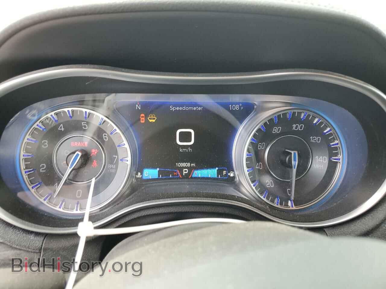 2017 CHRYSLER 300 - VIN: 2C3CCARG1HH534338 - Фото 9