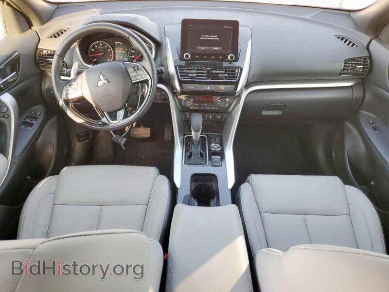 2024 Mitsubishi ECLIPSE (VIN JA4ATWAA2RZ007928) — photo 8 of 15