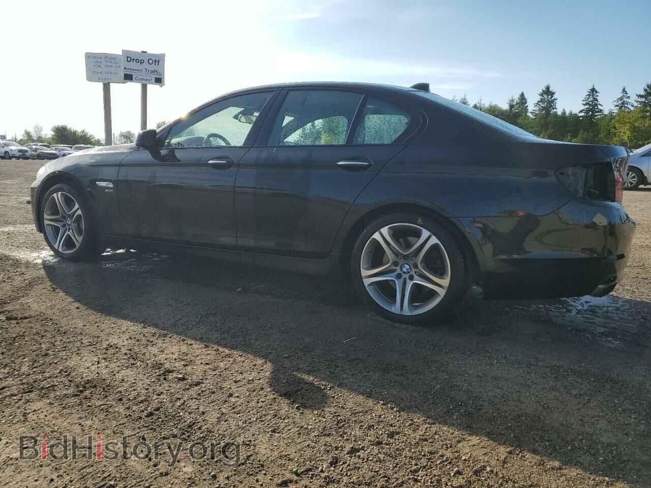 2011 BMW 5 SERIES - VIN: WBAFU9C53BC786157 - Фото 2
