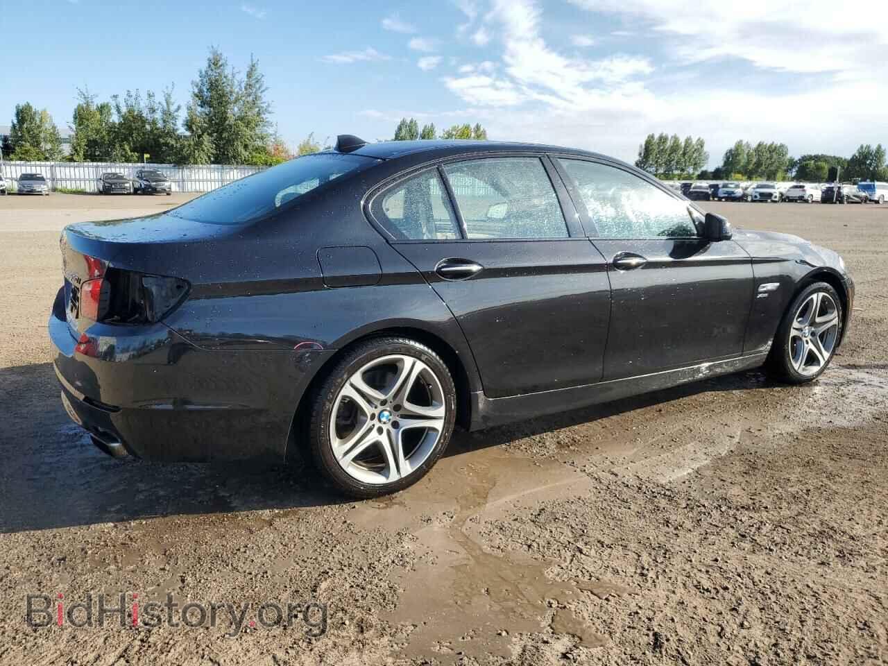 2011 BMW 5 SERIES - VIN: WBAFU9C53BC786157 - Фото 3