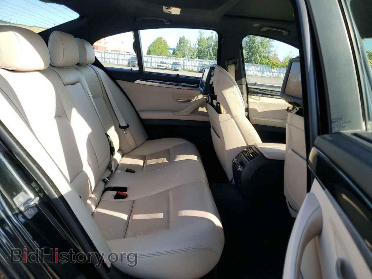 2011 BMW 5 SERIES - VIN: WBAFU9C53BC786157 - Фото 10