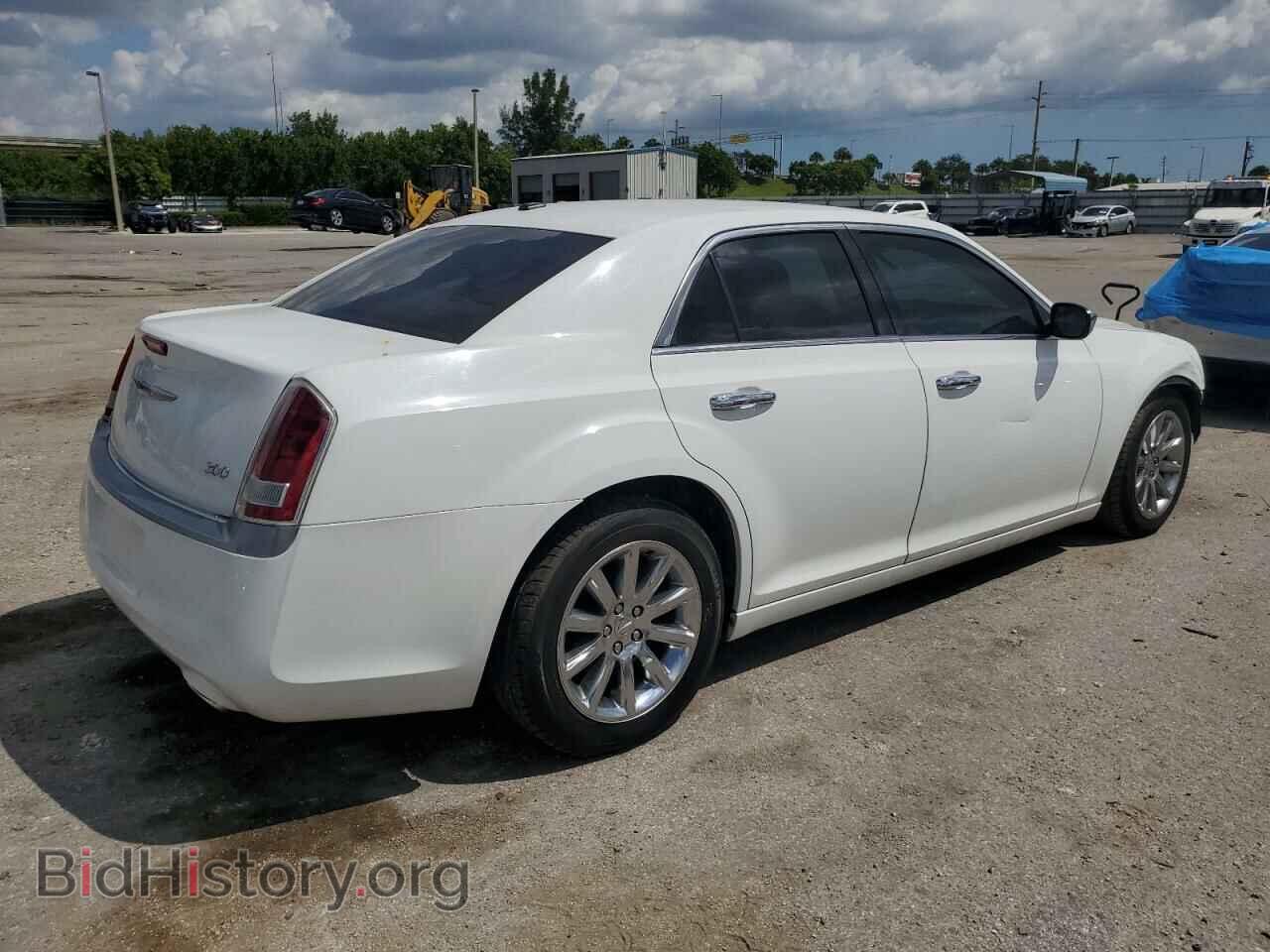 2012 CHRYSLER 300 - VIN: 2C3CCACG7CH234546 - Фото 3