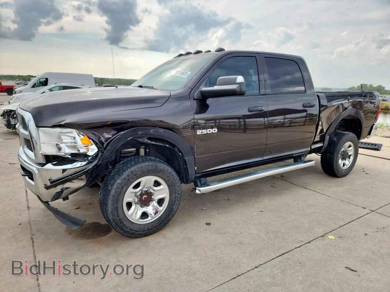 Photo 3C6UR5CL6HG616861 - RAM All Models 2017