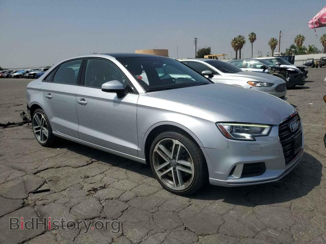 2018 AUDI A3 - VIN: WAUAUGFFXJ1028331 - Фото 4
