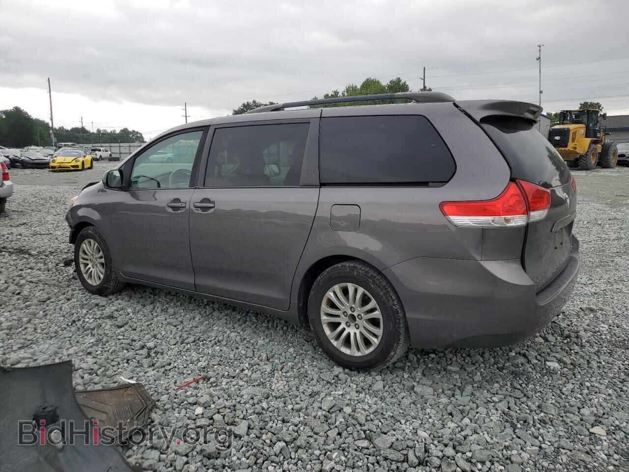 2012 TOYOTA All Models - VIN: 5TDYK3DC1CS265188 - Фото 2