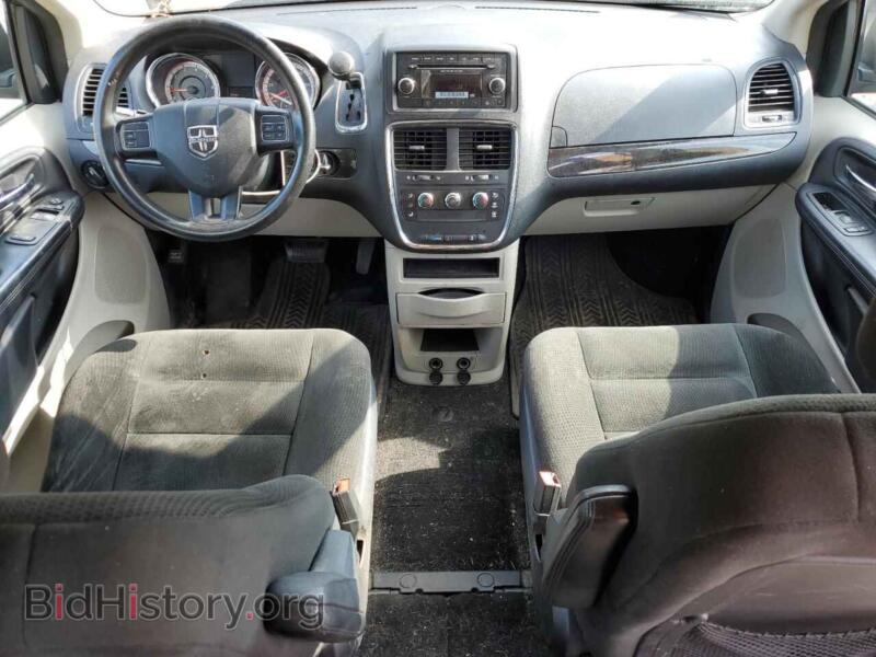 2016 Dodge CARAVAN (VIN 2C4RDGBG7GR154946) — photo 8 of 13