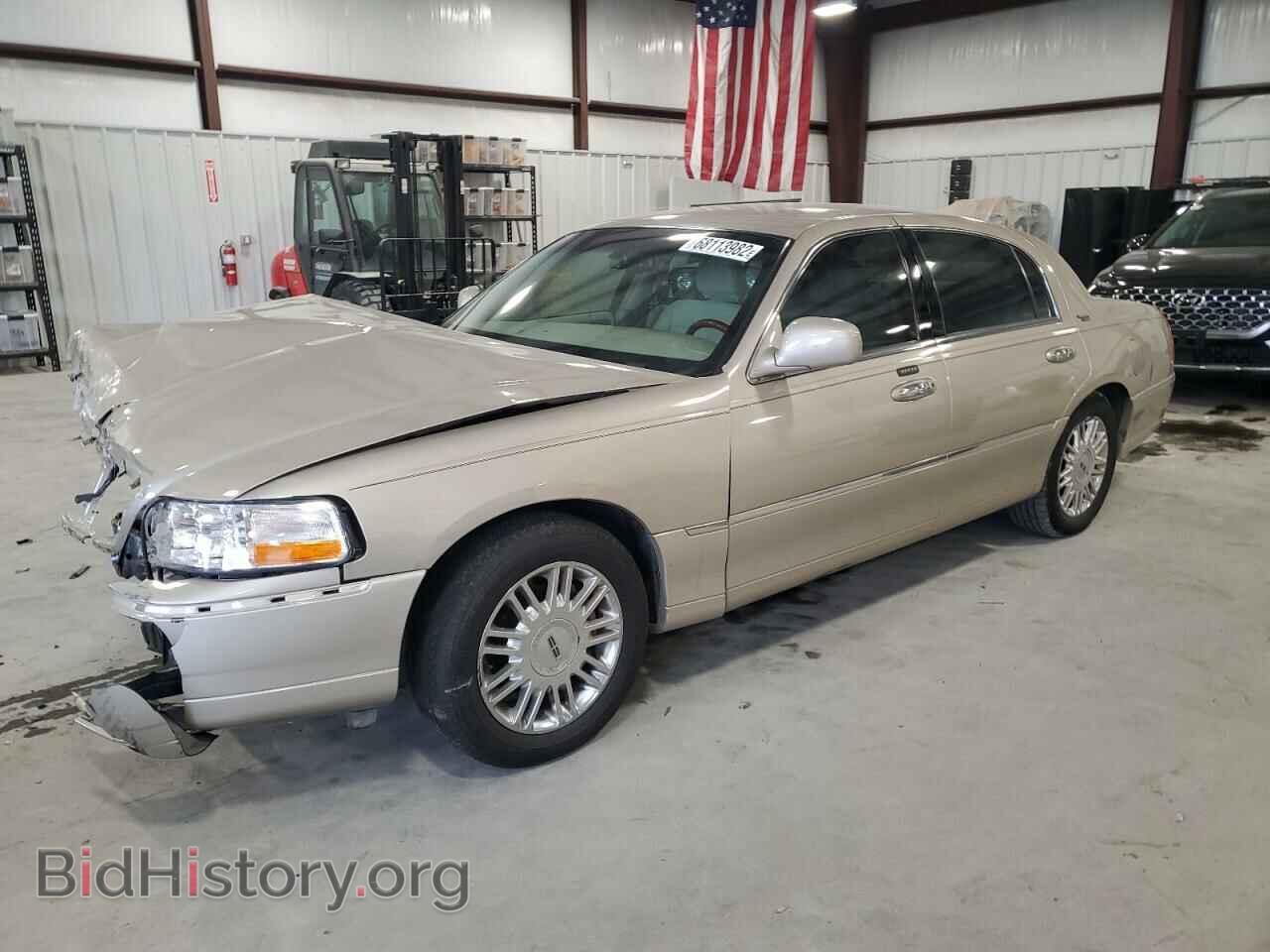 Фотография 2LNHM82V08X646873 - LINCOLN TOWNCAR 2008