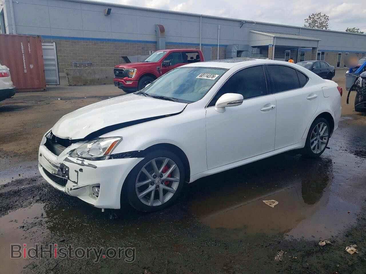 Photo JTHCF5C27B5046743 - LEXUS IS 2011
