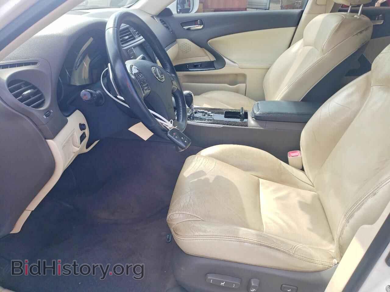 2011 LEXUS IS - VIN: JTHCF5C27B5046743 - Photo 7
