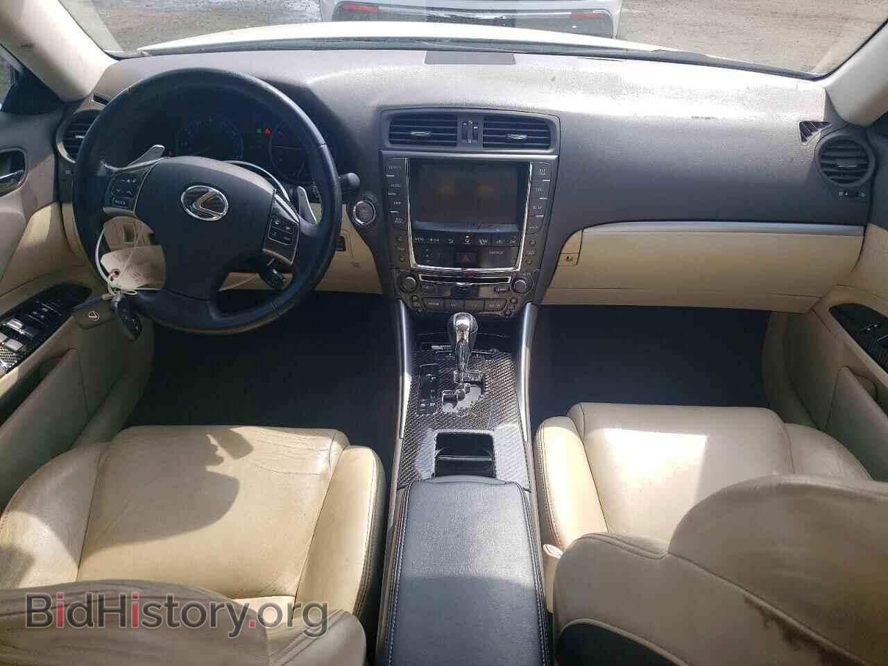 2011 LEXUS IS - VIN: JTHCF5C27B5046743 - Photo 8