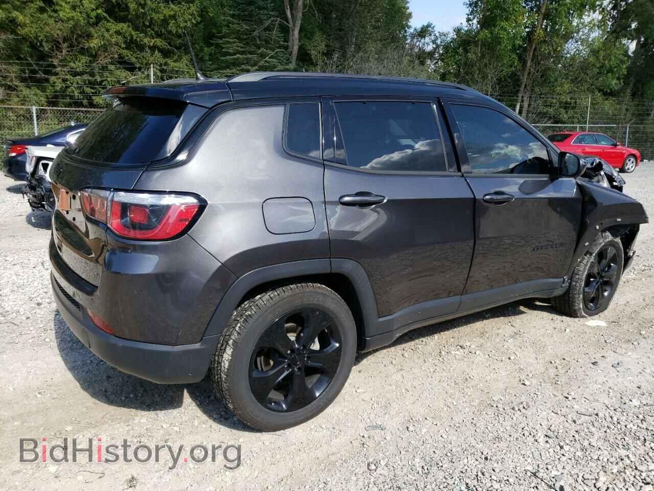 2018 JEEP COMPASS - VIN: 3C4NJCBB1JT322282 - Фото 3