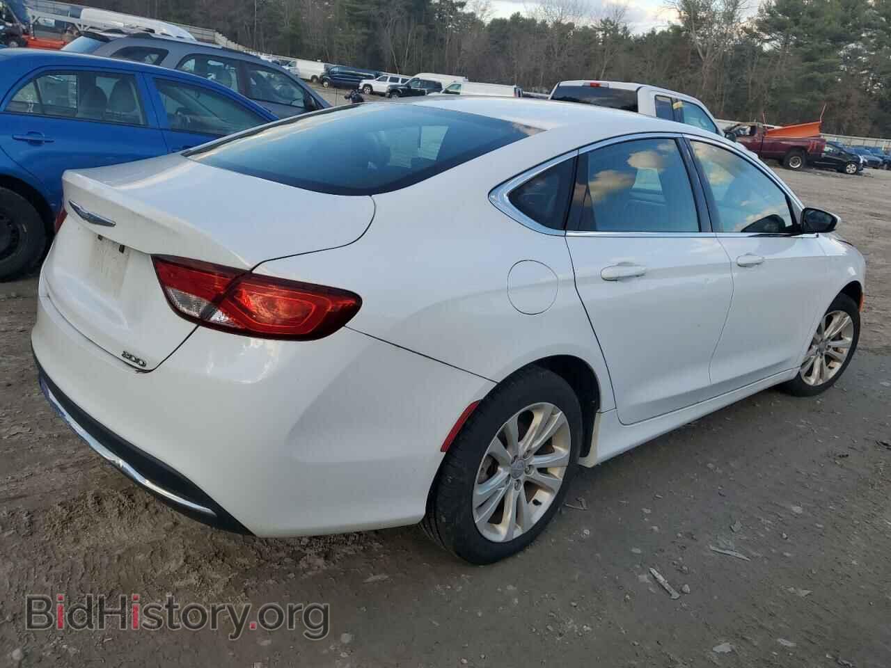 2015 CHRYSLER 200 - VIN: 1C3CCCABXFN576703 - Фото 3