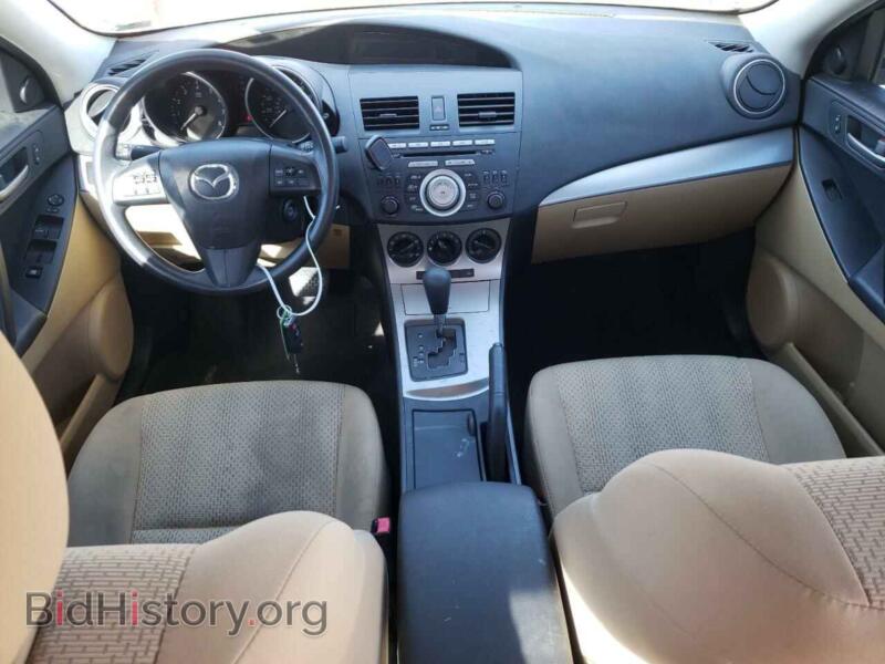2011 Mazda 3 (VIN JM1BL1VF2B1377493) — фото 8 из 12