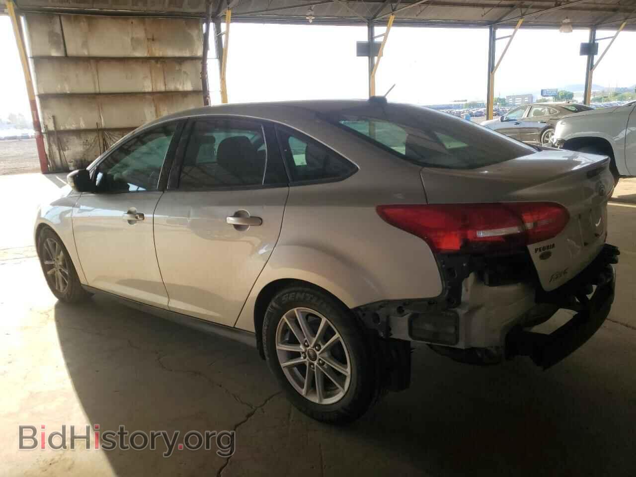 2016 FORD FOCUS - VIN: 1FADP3F27GL282496 - Photo 2