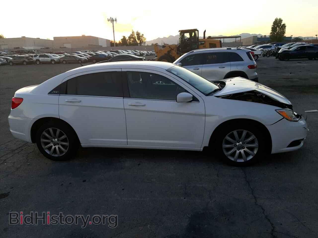 2012 CHRYSLER 200 - VIN: 1C3CCBBB7CN267341 - Фото 4