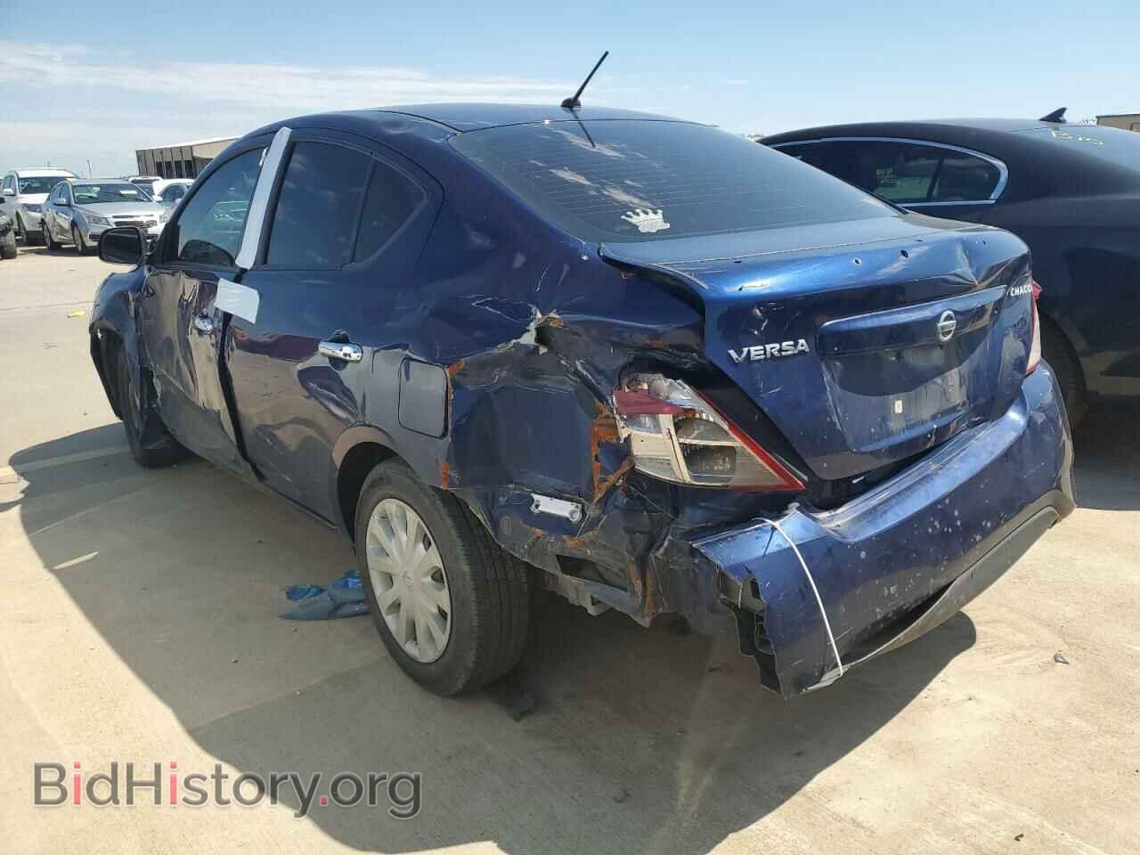 2019 NISSAN VERSA - VIN: 3N1CN7AP7KL824900 - Фото 2