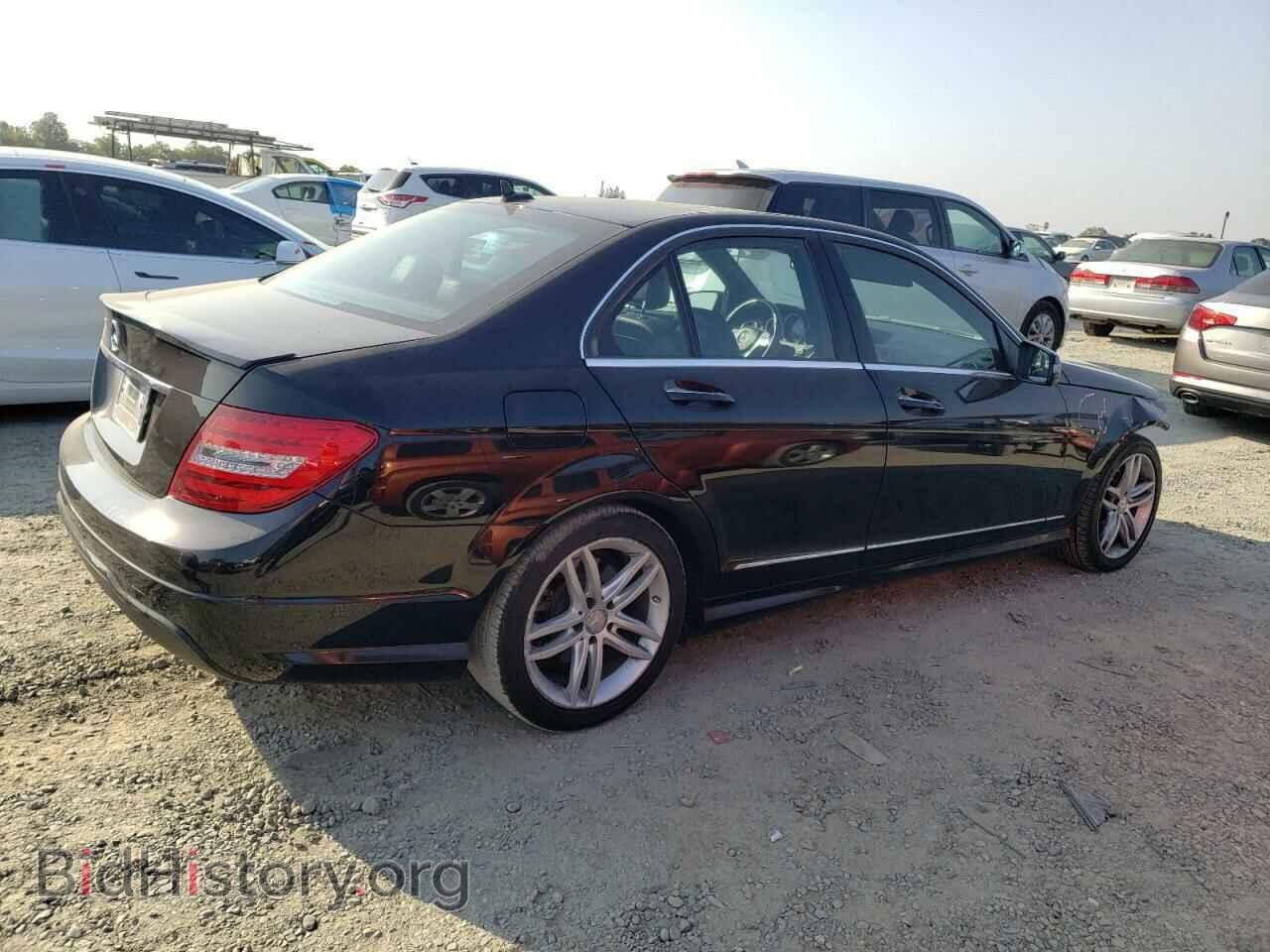 2014 MERCEDES-BENZ C-CLASS - VIN: WDDGF4HB2ER307012 - Фото 3