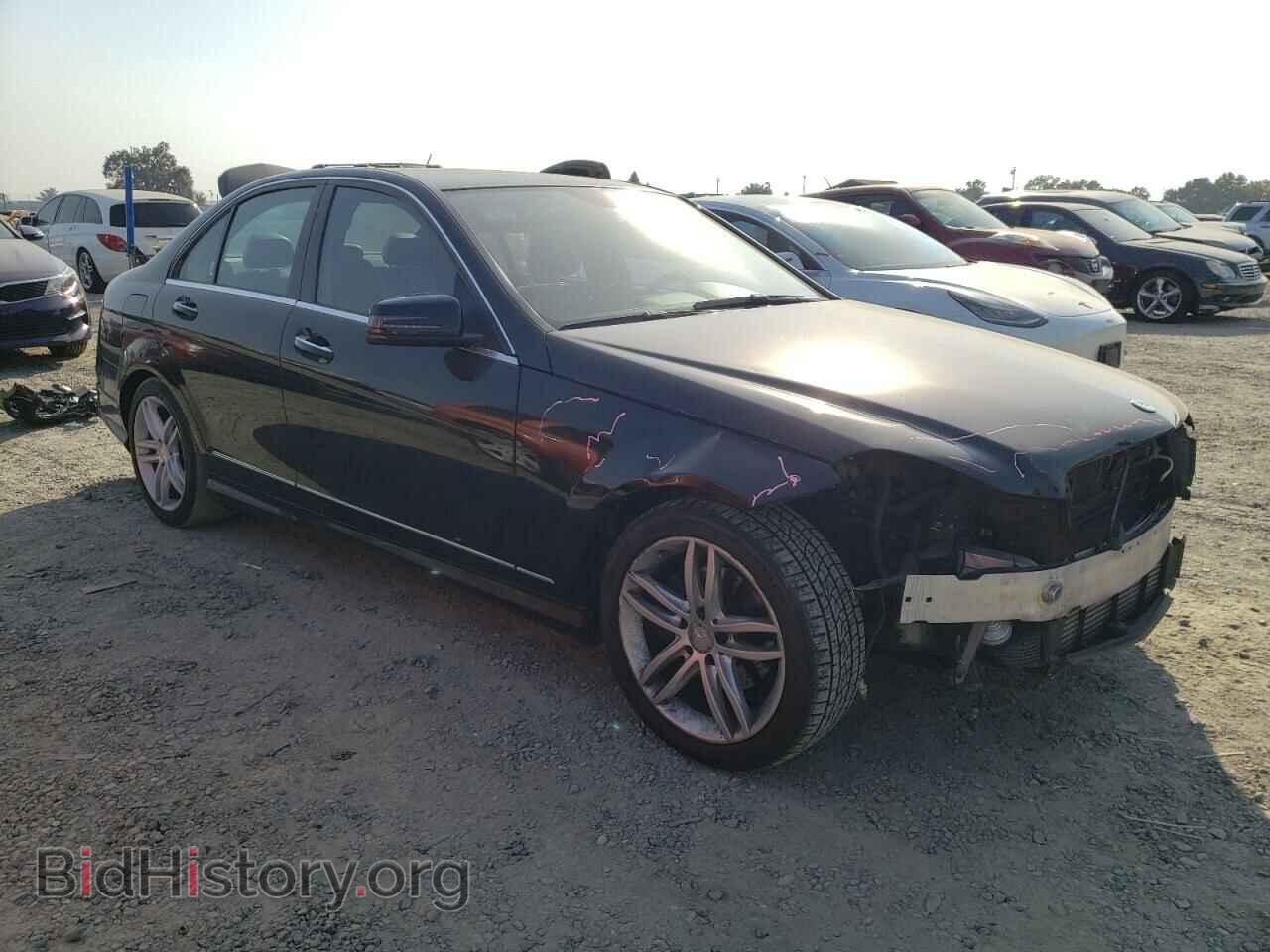 2014 MERCEDES-BENZ C-CLASS - VIN: WDDGF4HB2ER307012 - Фото 4