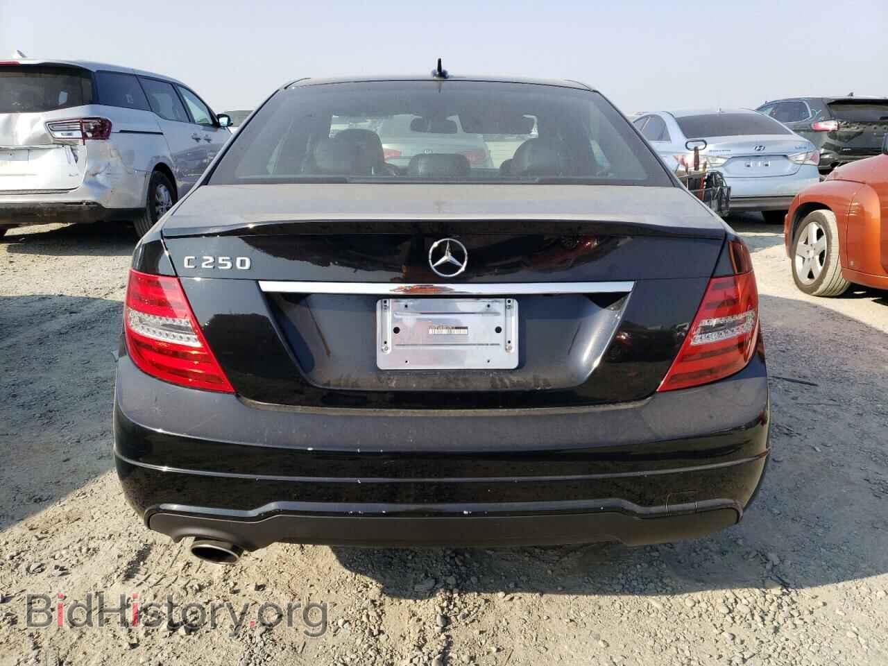 2014 MERCEDES-BENZ C-CLASS - VIN: WDDGF4HB2ER307012 - Фото 6