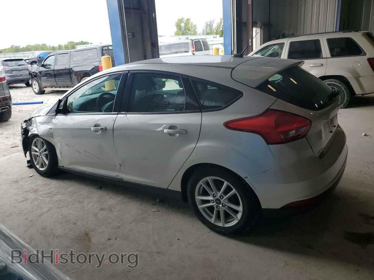 2016 FORD FOCUS - VIN: 1FADP3K2XGL357777 - Фото 2