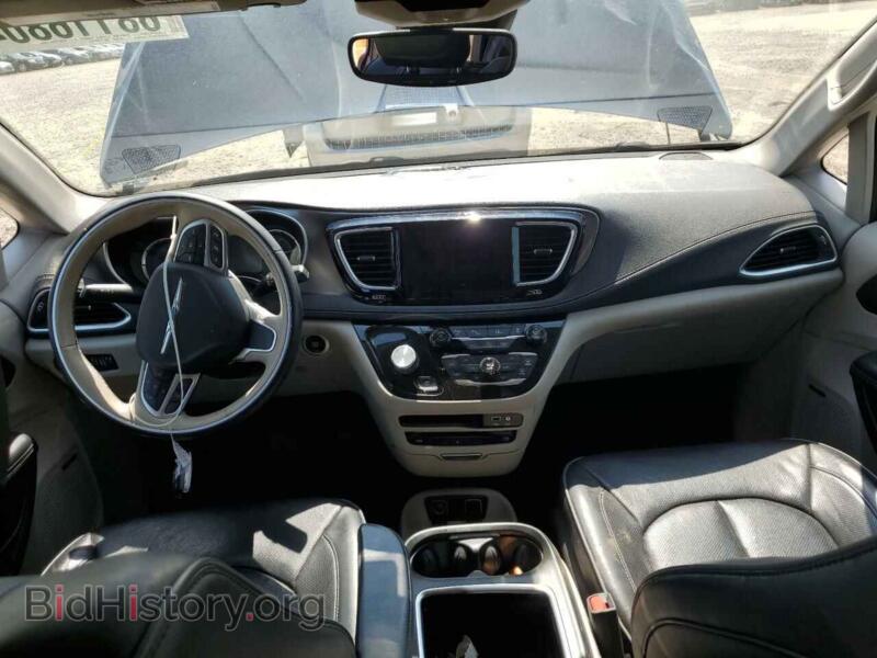 2018 Chrysler PACIFICA (VIN 2C4RC1N79JR133549) — фото 8 из 12
