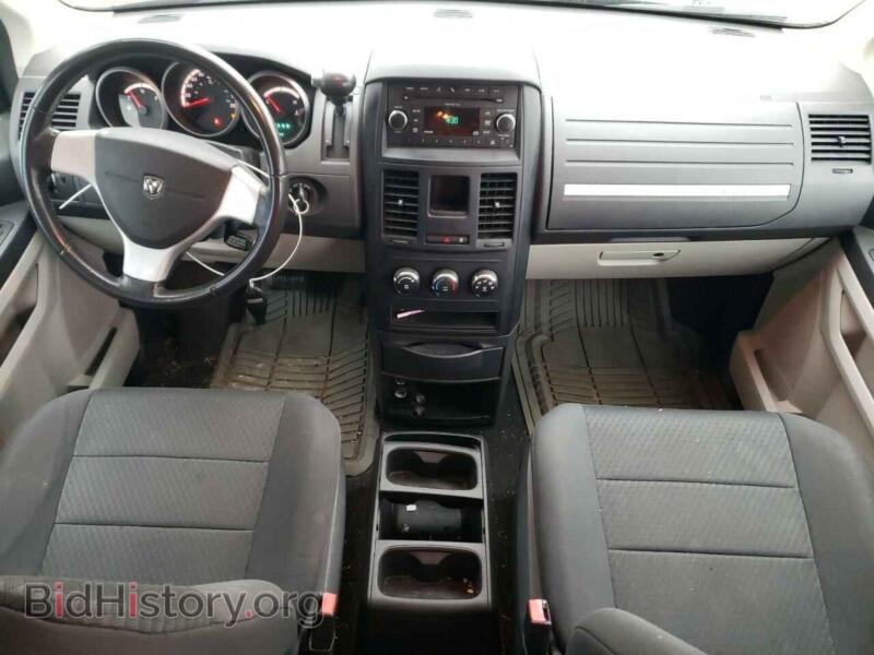 2010 Dodge CARAVAN (VIN 2D4RN4DE0AR473431) — фото 8 из 13