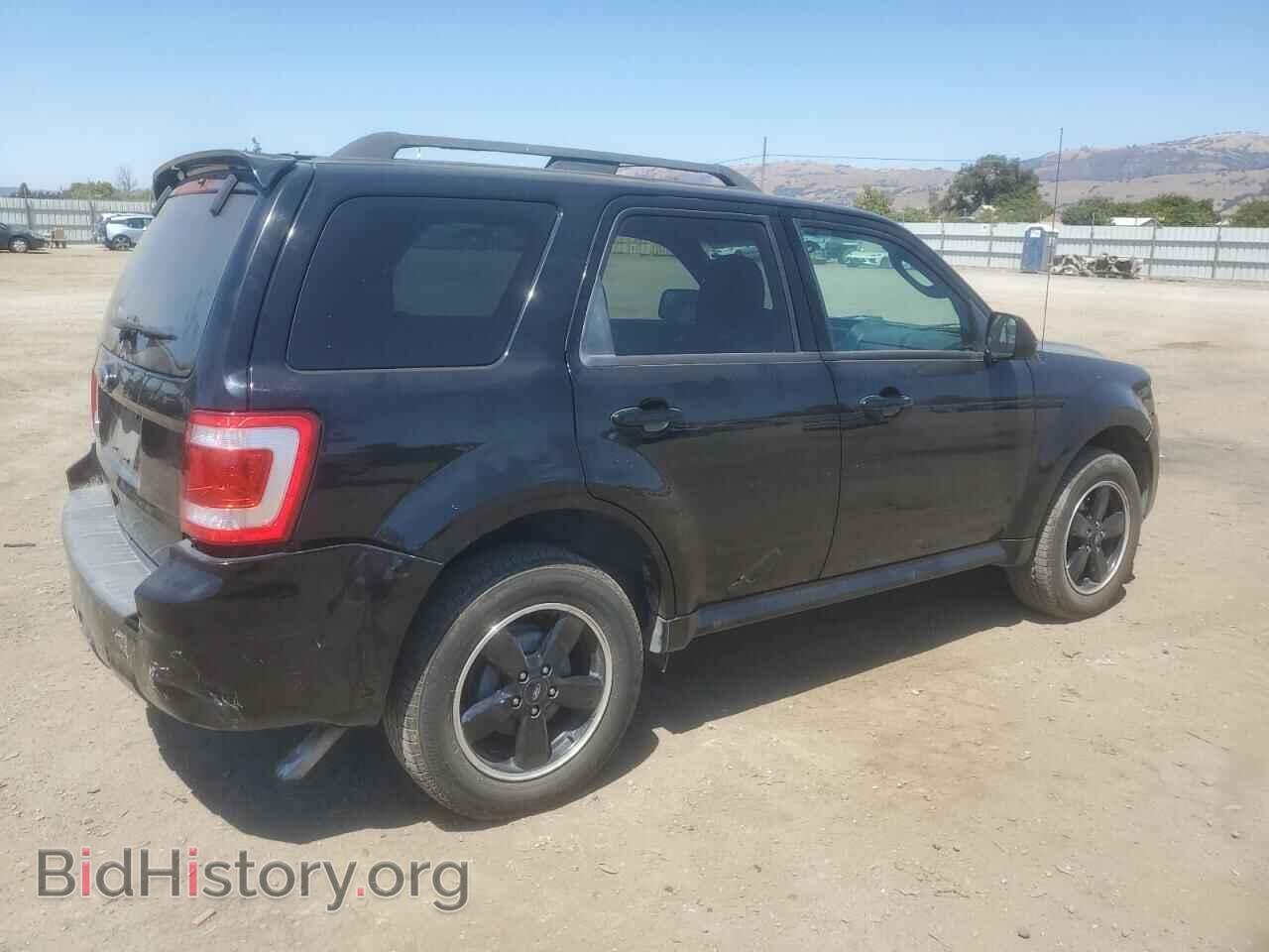 2010 FORD ESCAPE - VIN: 1FMCU9D73AKD47403 - Photo 3