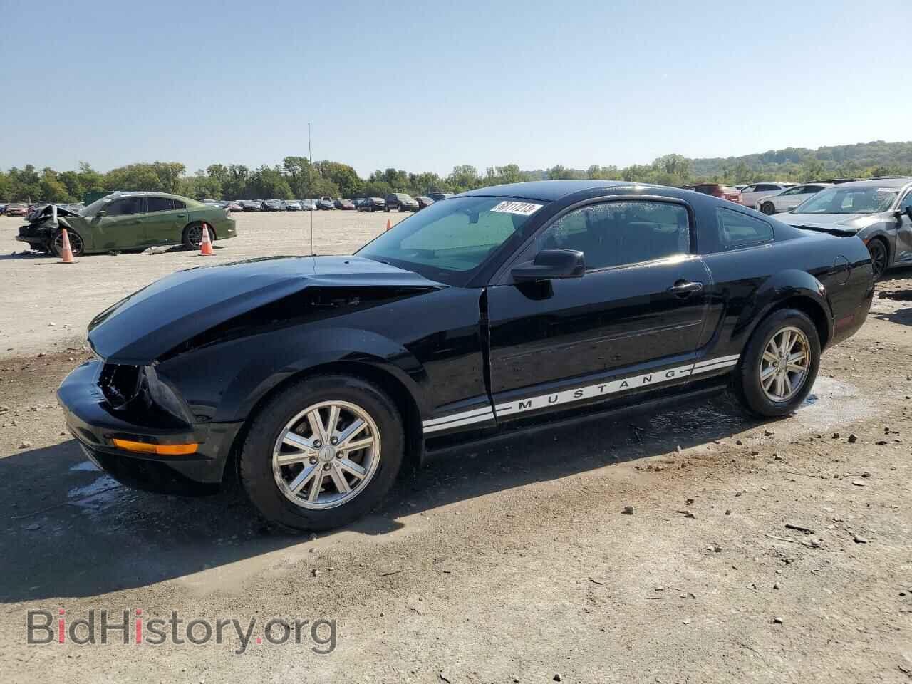 Photo 1ZVHT80N285207795 - FORD ALL Models 2008
