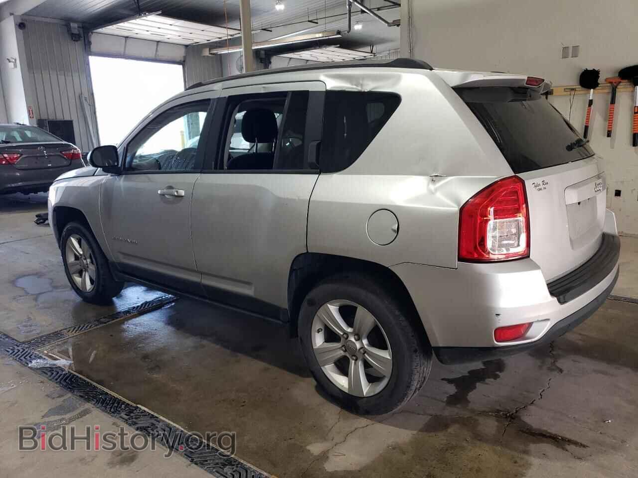 2011 JEEP COMPASS - VIN: 1J4NT1FA8BD285393 - Photo 2
