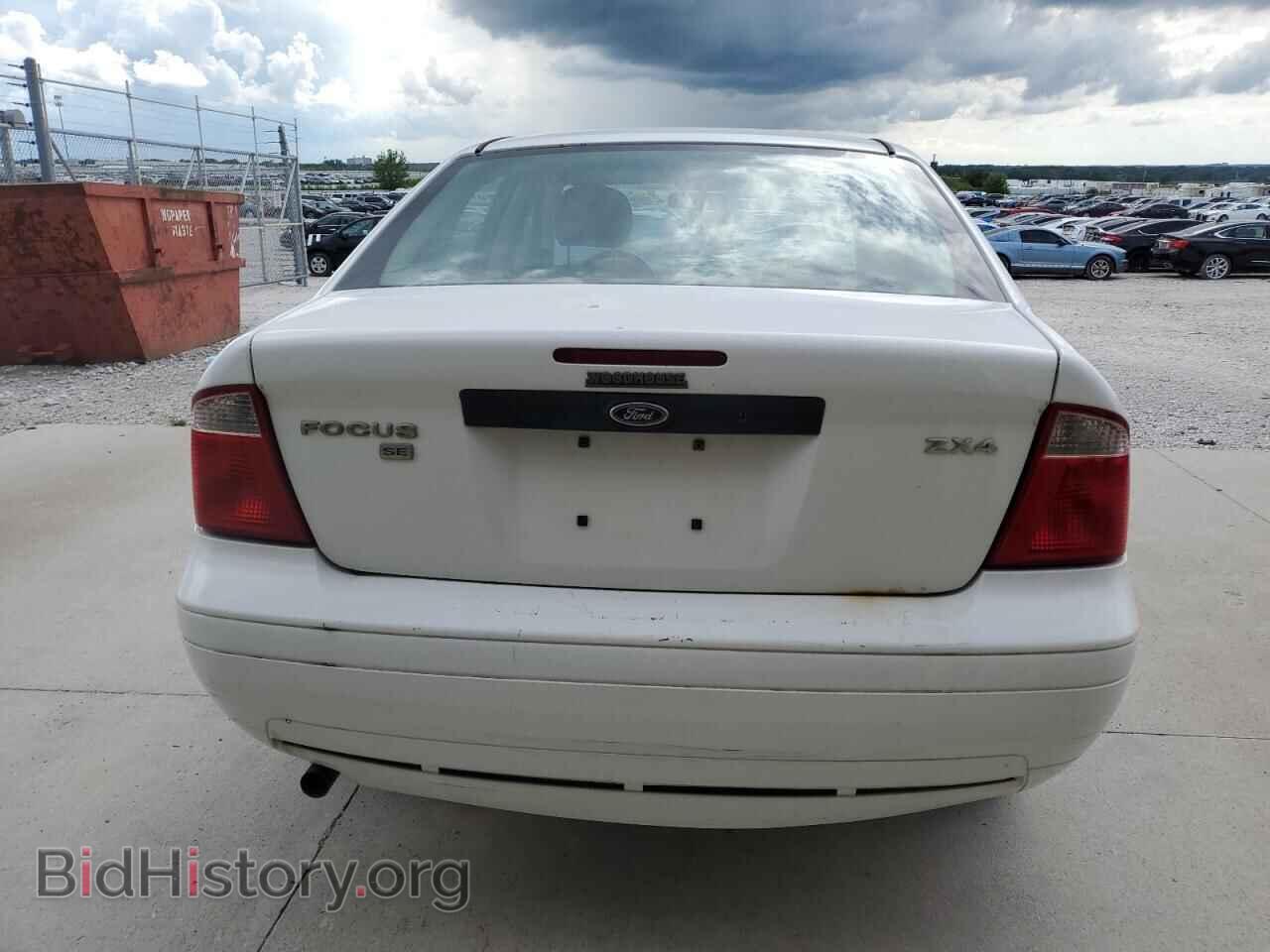 2005 FORD FOCUS - VIN: 1FAFP34N45W214755 - Фото 6