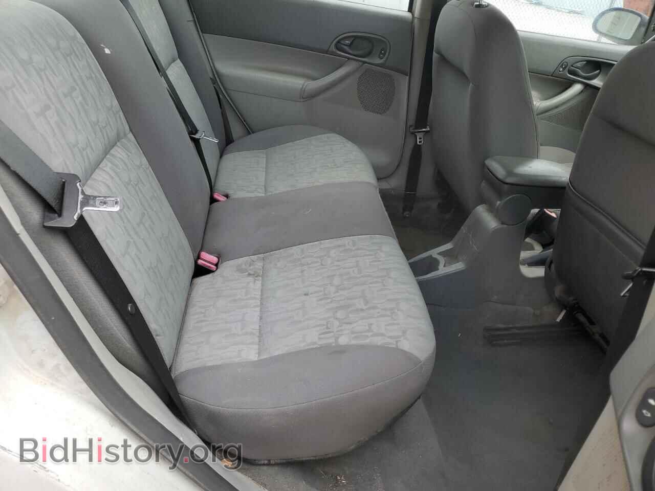2005 FORD FOCUS - VIN: 1FAFP34N45W214755 - Фото 10