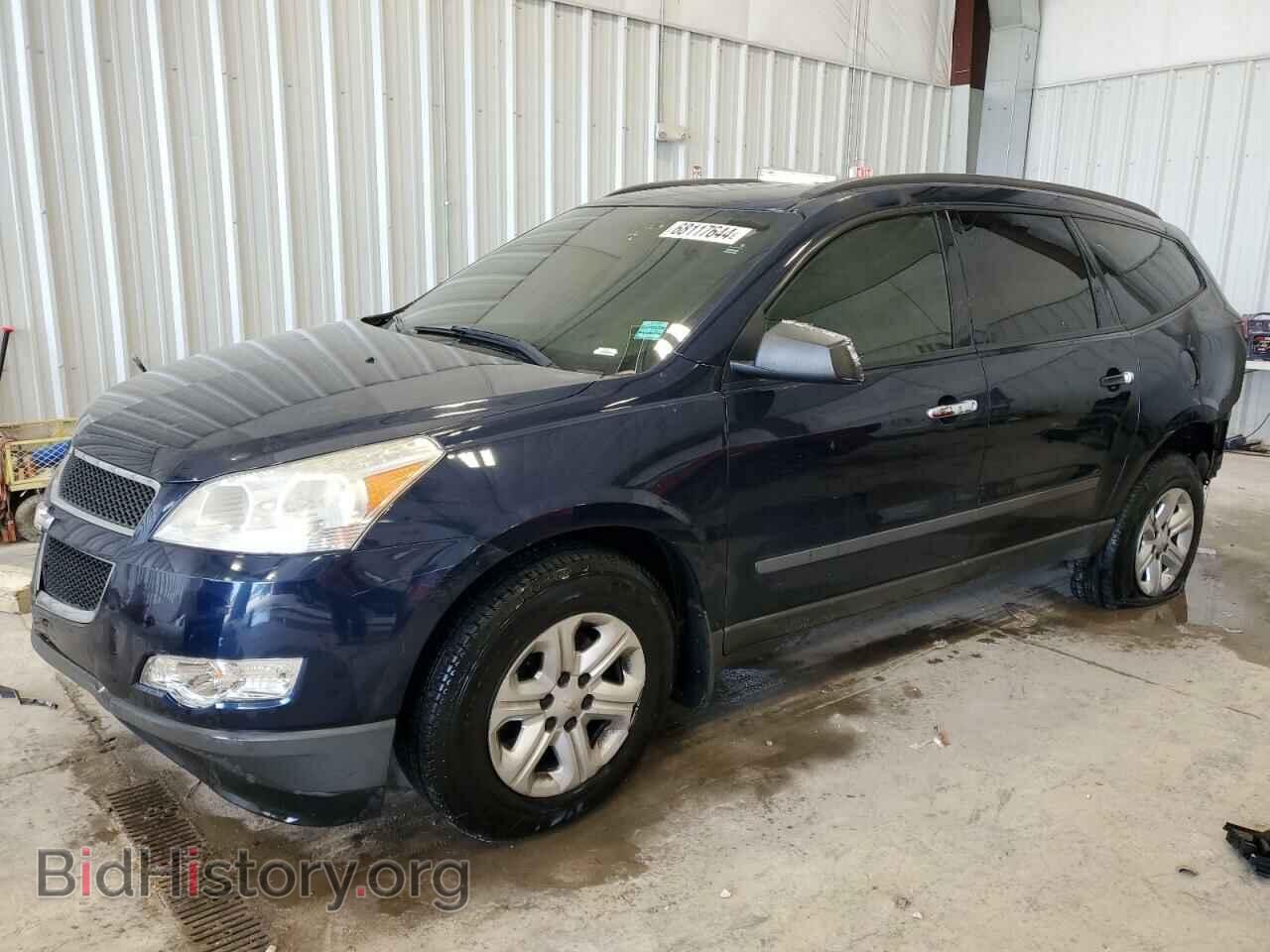 Фотография 1GNKRFEDXCJ351114 - CHEVROLET TRAVERSE 2012