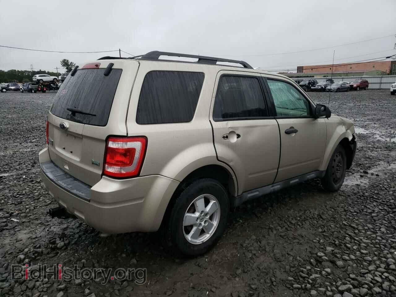 2010 FORD ESCAPE - VIN: 1FMCU0DG3AKC63593 - Фото 3