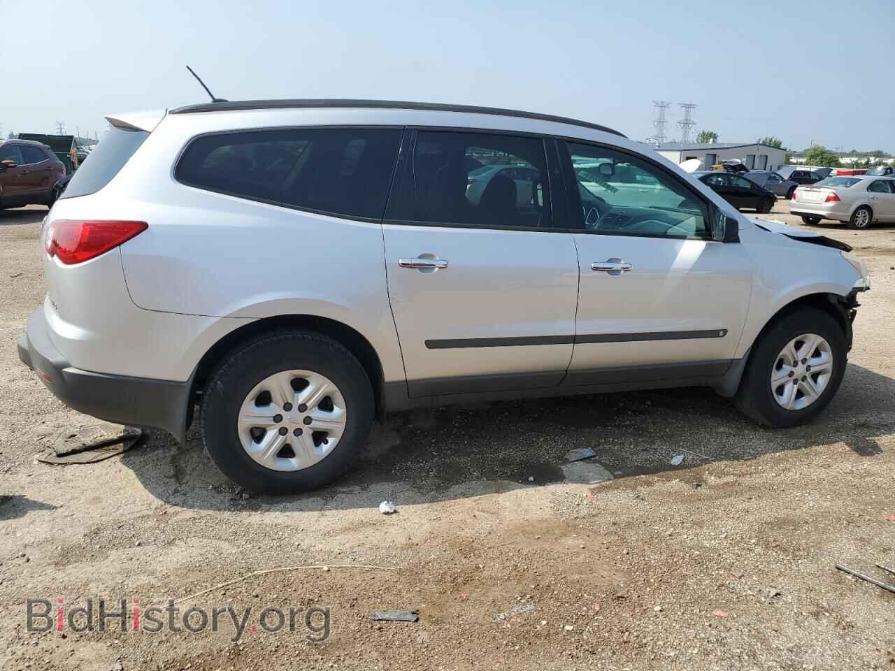 2010 CHEVROLET TRAVERSE - VIN: 1GNLREED6AS146573 - Фото 3