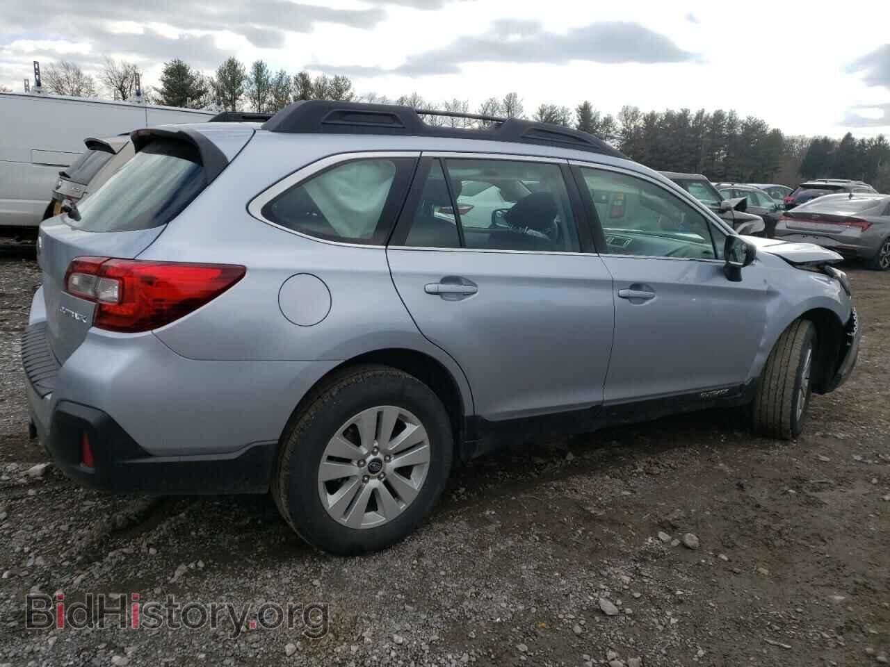 2018 SUBARU OUTBACK - VIN: 4S4BSAAC0J3267460 - Фото 3