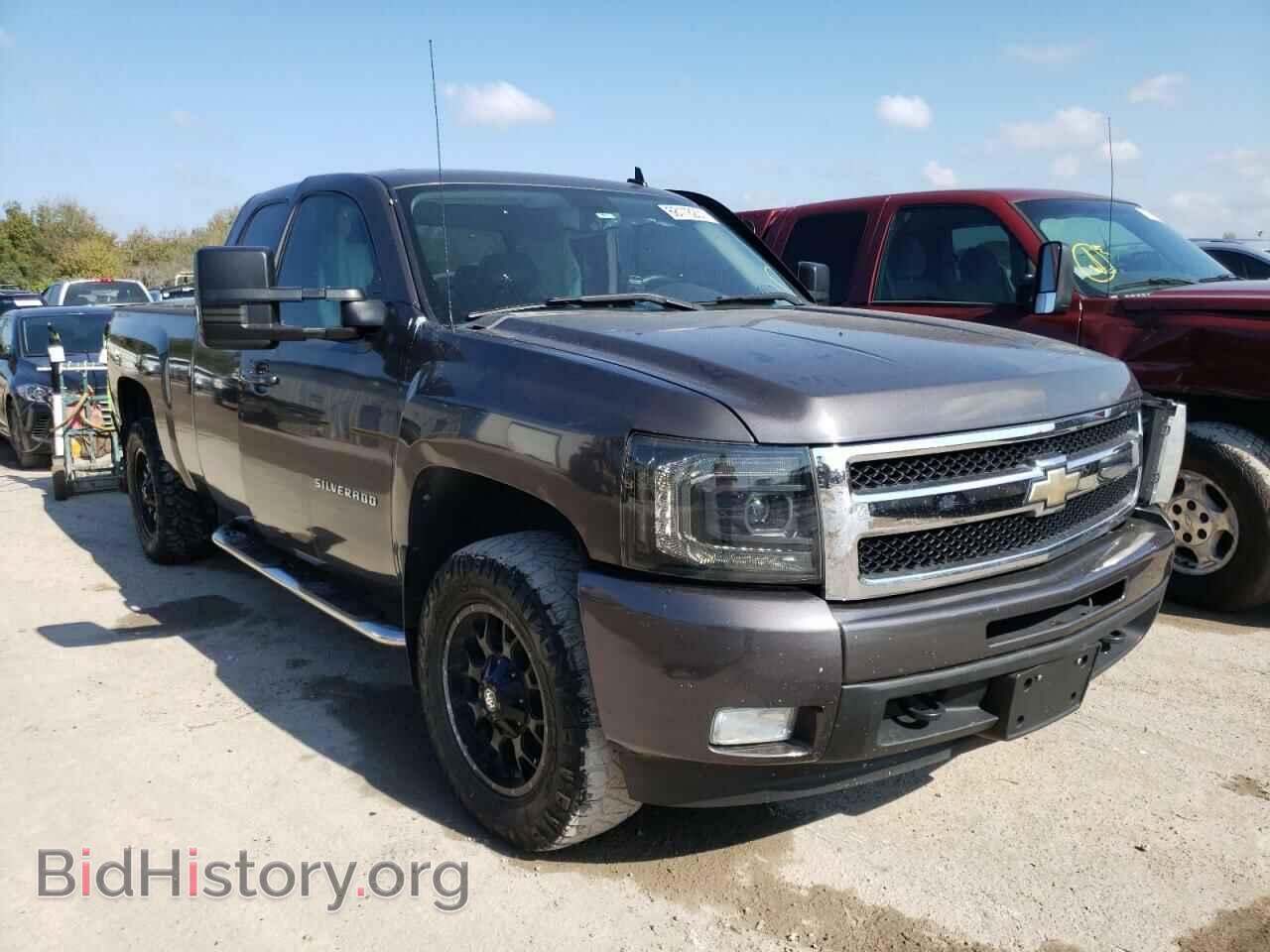 Фотография 1GCRKTE37BZ138459 - CHEVROLET SILVERADO 2011