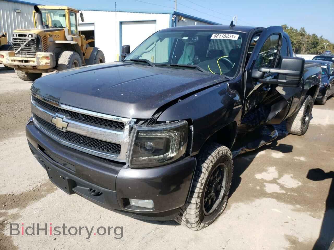 2011 CHEVROLET SILVERADO - VIN: 1GCRKTE37BZ138459 - Фото 2