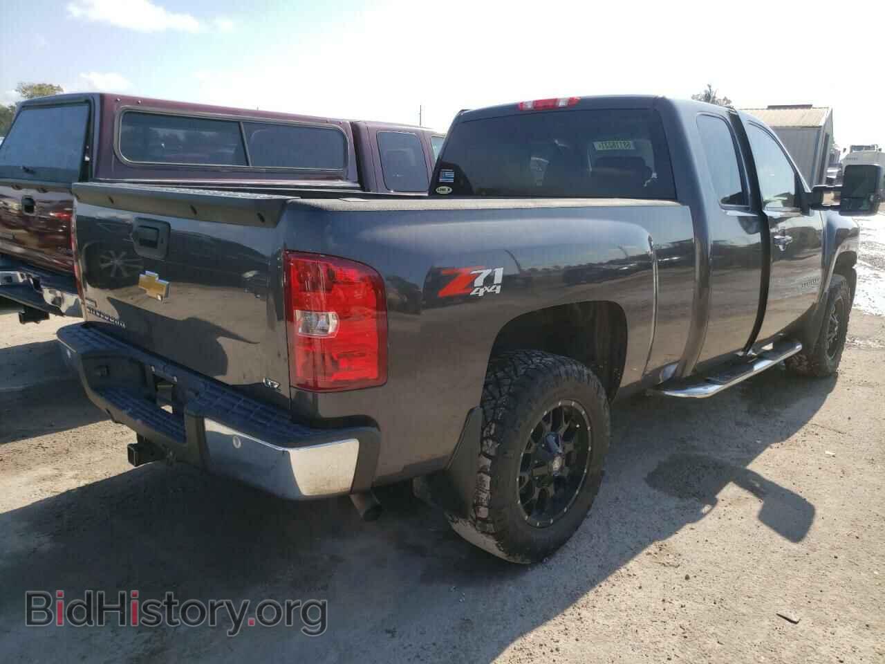 2011 CHEVROLET SILVERADO - VIN: 1GCRKTE37BZ138459 - Фото 4