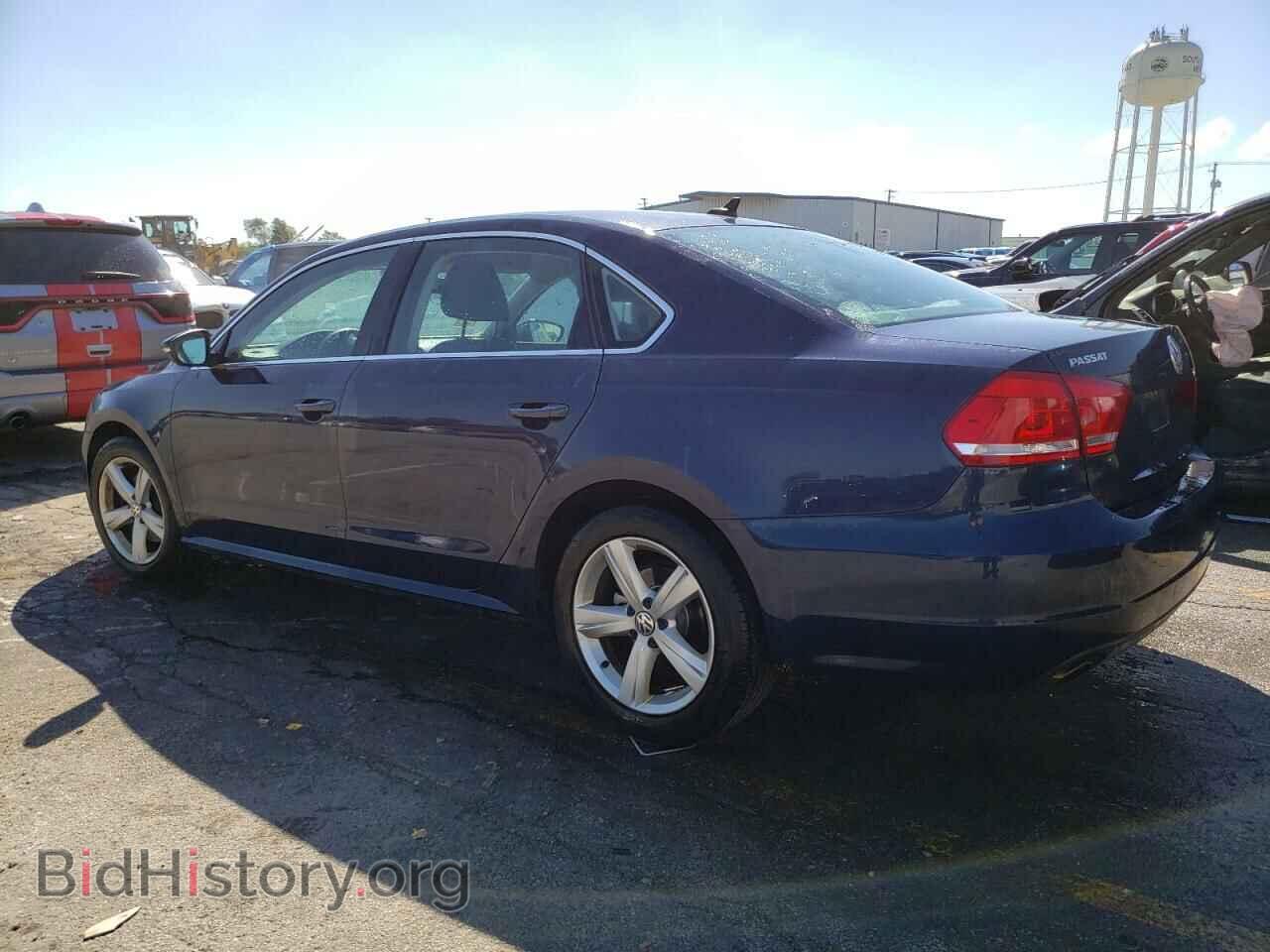 2012 VOLKSWAGEN PASSAT - VIN: 1VWBP7A33CC088452 - Фото 2