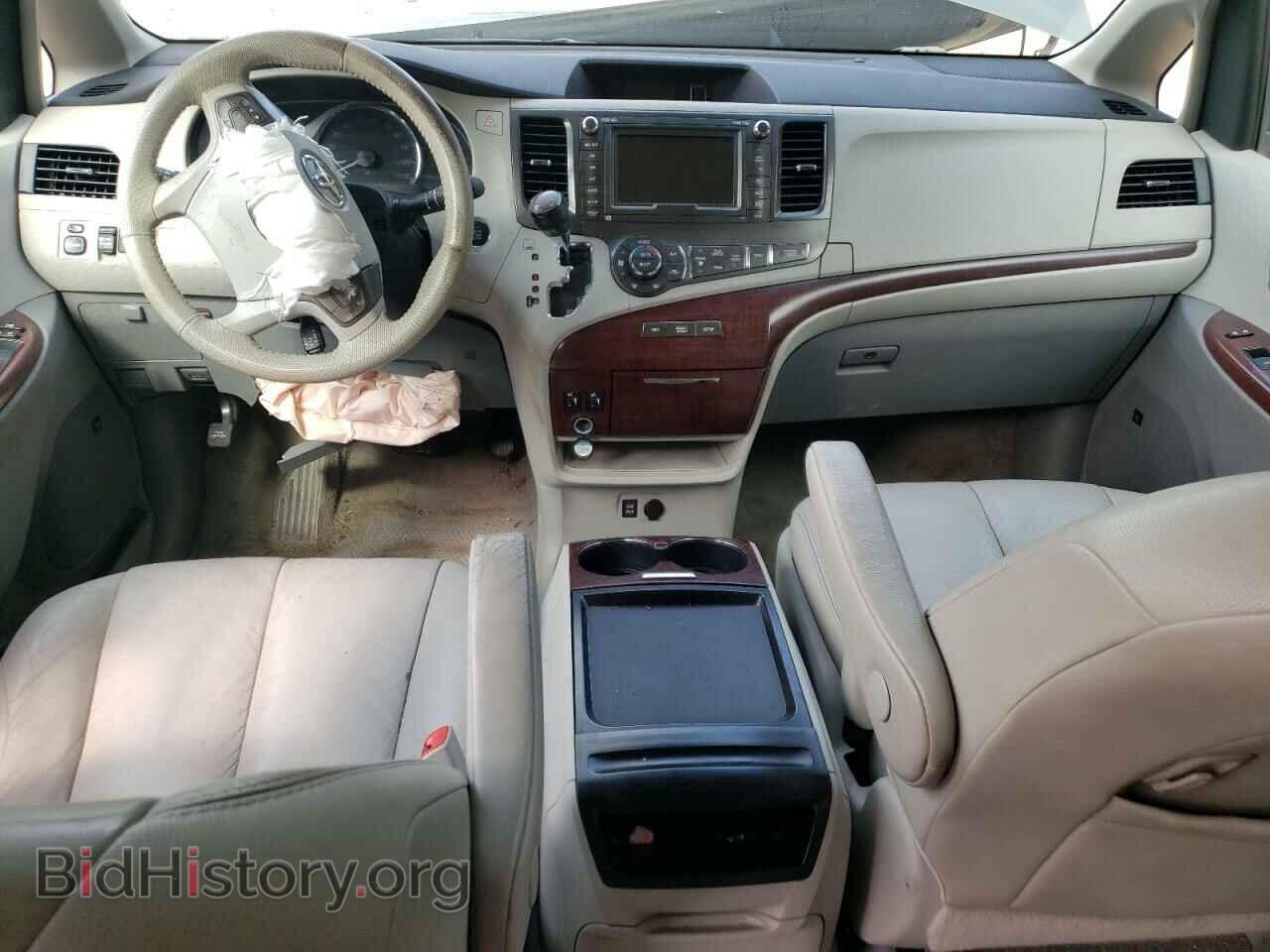 2011 TOYOTA All Models - VIN: 5TDYK3DC5BS031862 - Фото 8
